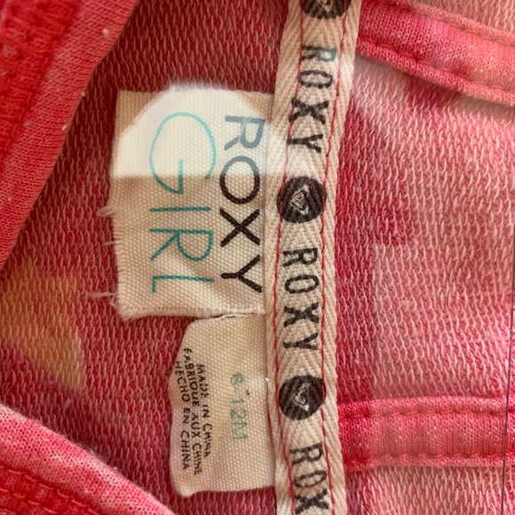 🐦 Pink Roxy Girl Sweatshirt w/ Hearts Sz 6-12 M - Picture 3 of 3